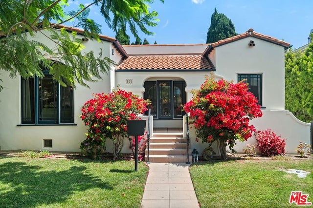 907 23rd Street, Santa Monica