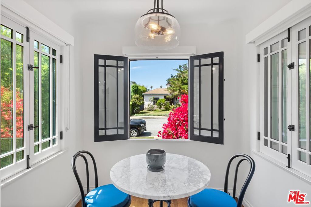 907 23rd Street