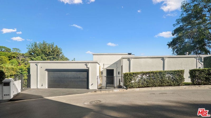 9314 Lloydcrest Drive