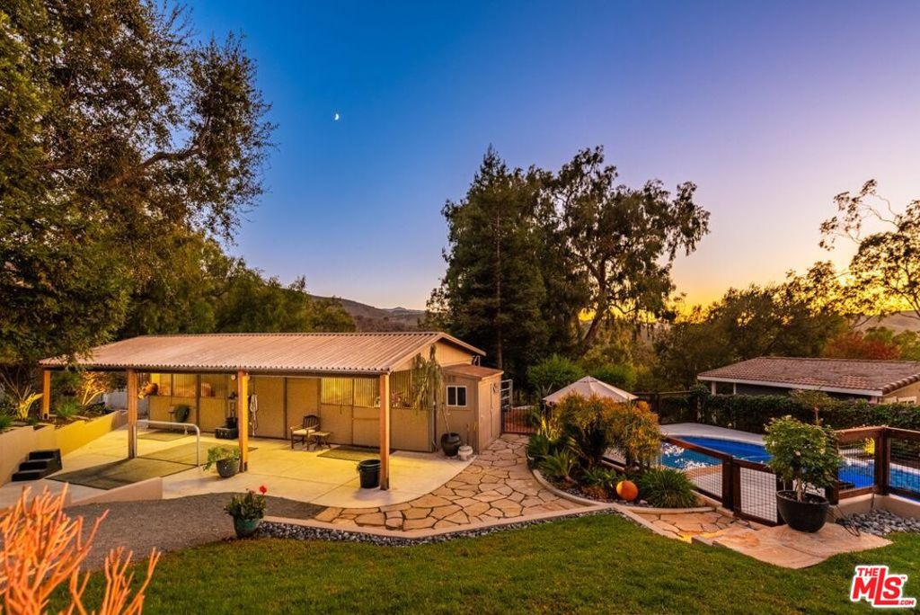 1320 Nonchalant Drive