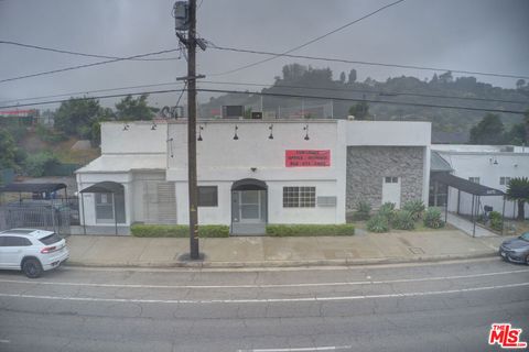 6470 Foothill Boulevard Tujunga CA 91042