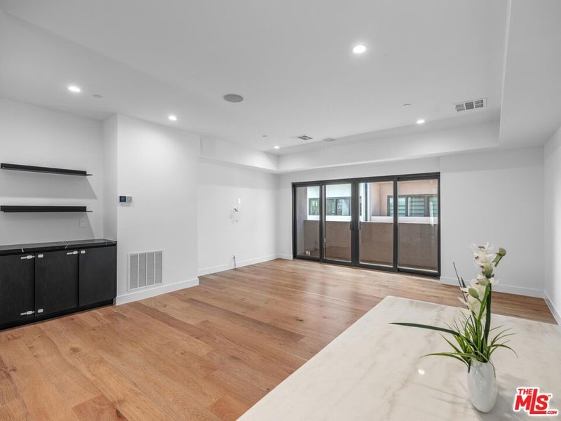 5623 Murray Lane
