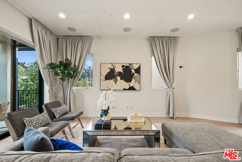 Properties 4 12667 Bluff Creek Drive