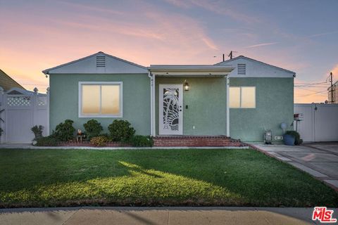 2015 N Belhaven Avenue Los Angeles CA 90059