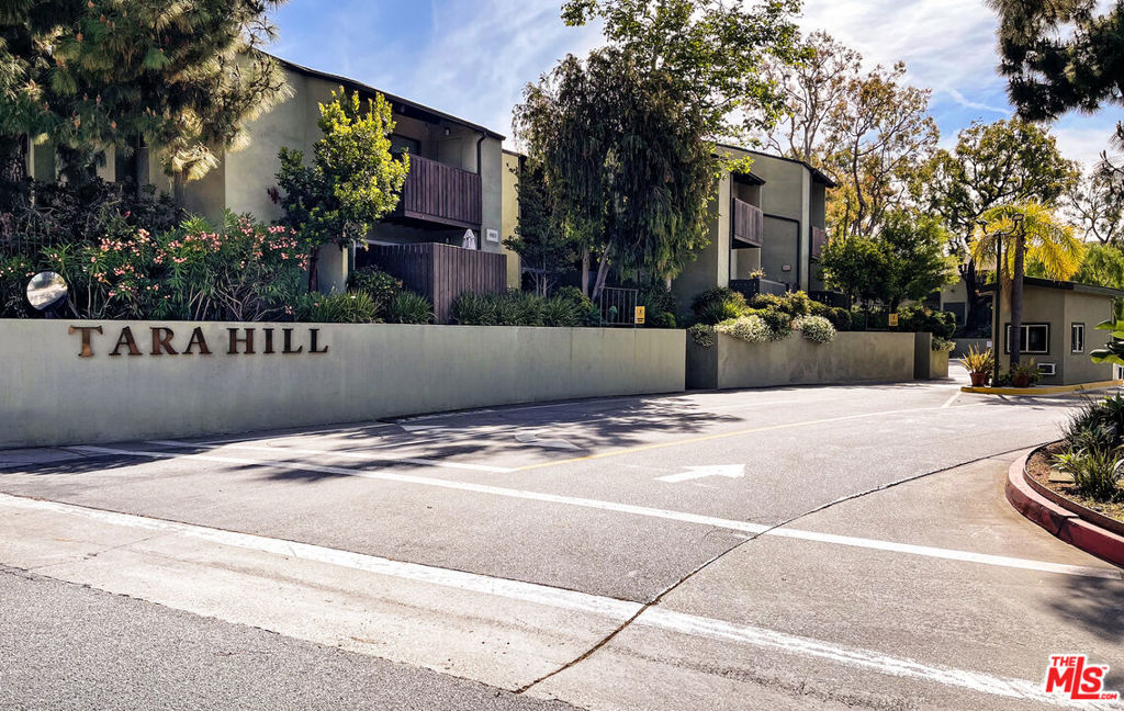 4931 Indian Wood Road 357