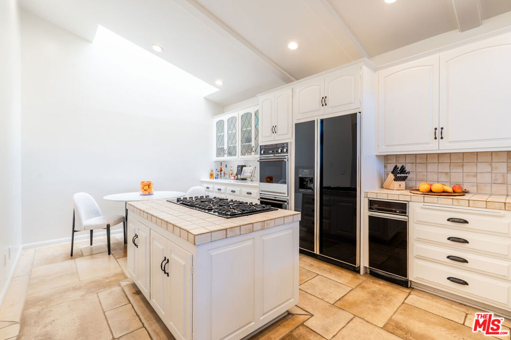 Properties 4 12555 The Vista