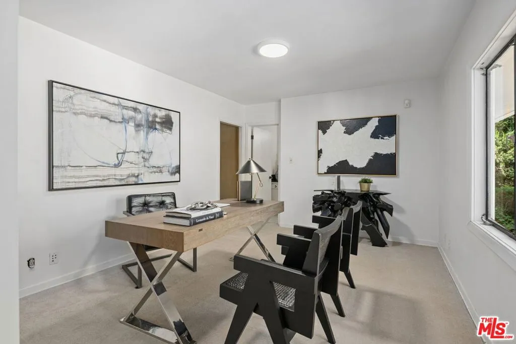 Los Angeles, California 90024, United States, 5 Bedrooms Bedrooms, ,4 BathroomsBathrooms,Residential,Active,179473