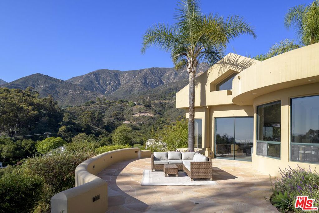 2891 Hidden Valley Lane
