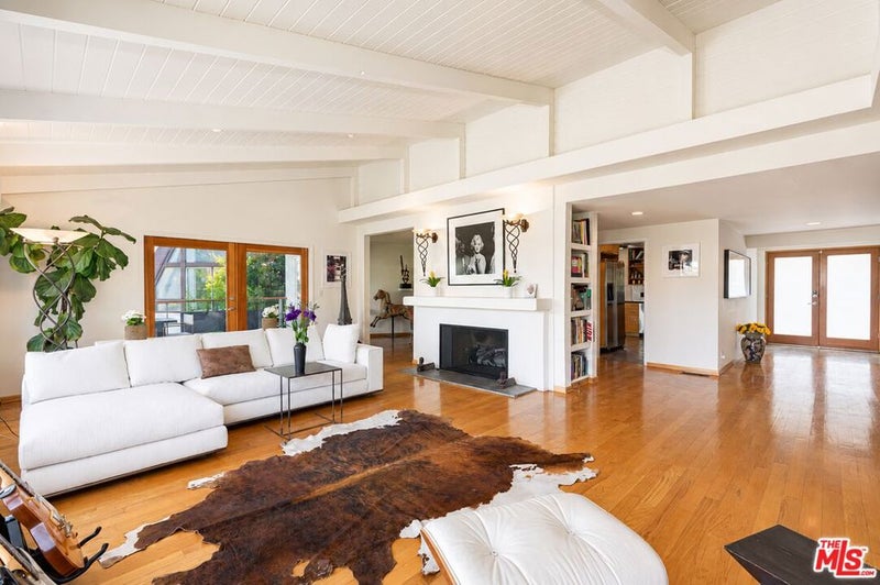 3162 Durand Drive