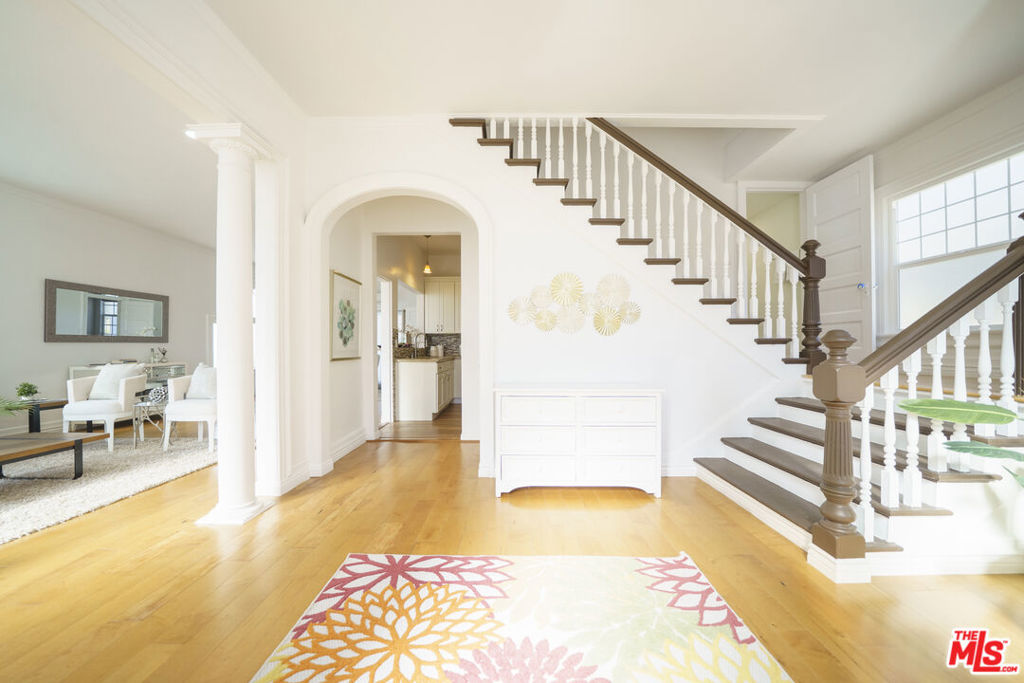 1159 S Norton Avenue