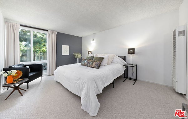 6405 GREEN VALLEY CIR UNIT 209, CULVER CITY, CA 90230 - Image e14ec80a2be86b2c5e75e00ea78f42e8/259423500