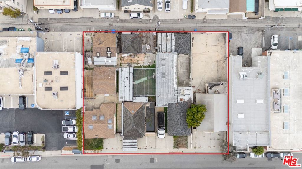 1637 Stanford Street