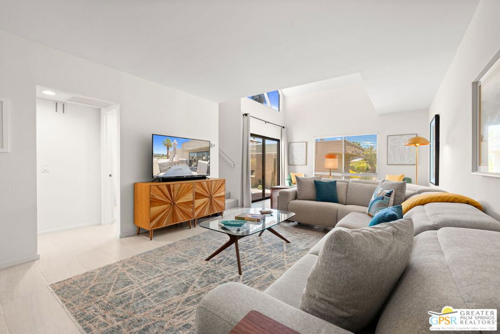 71891 Eleanora Lane