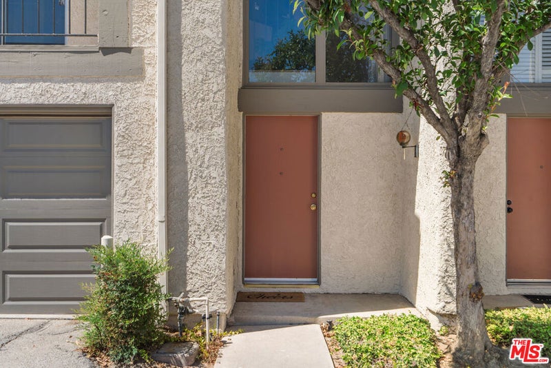 19547 Rinaldi Street 30