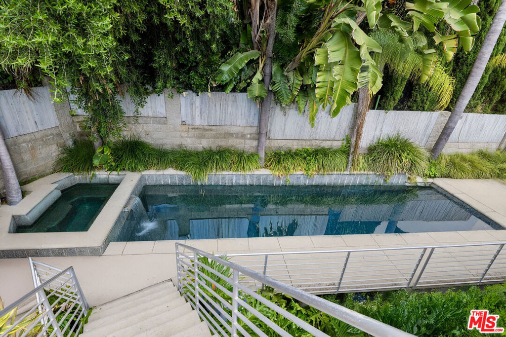 8835 Evanview Drive