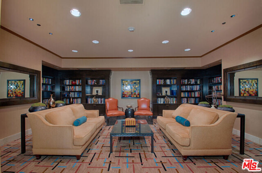 10724 Wilshire Boulevard 1001