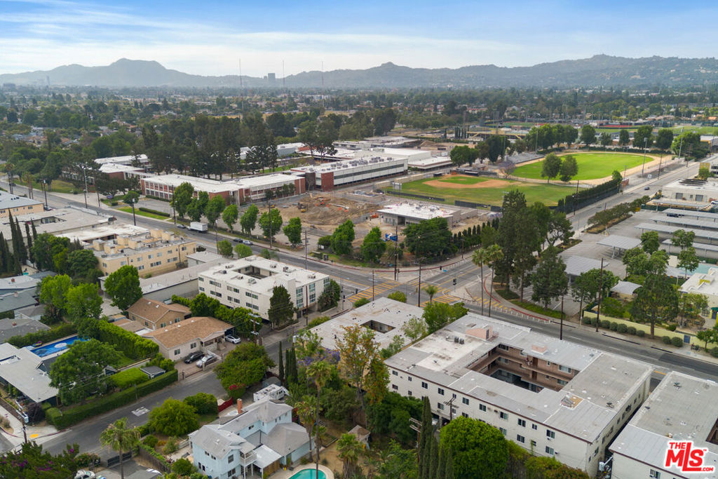 Properties 3 13101 Oxnard Street