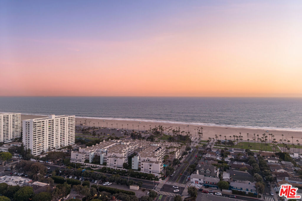 20 Ocean Park Boulevard 7
