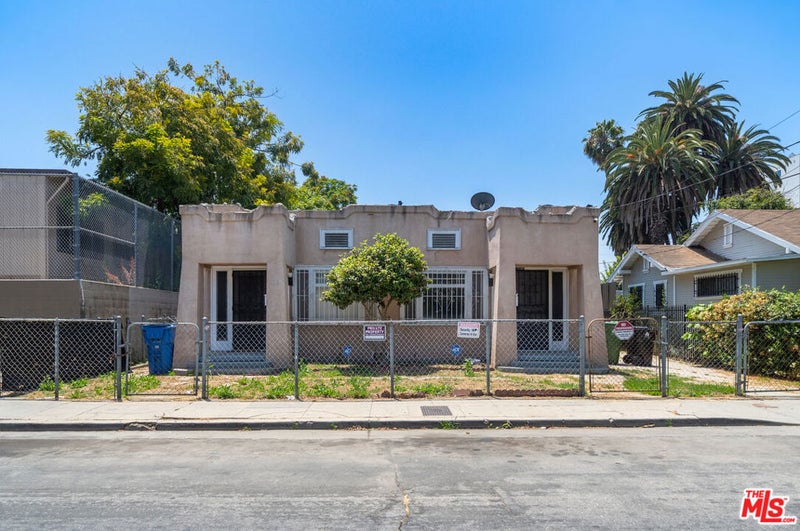3030 W 12th Place