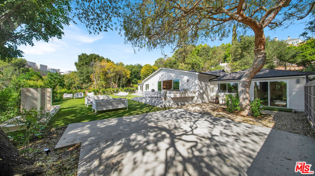 11601 Bellagio Road