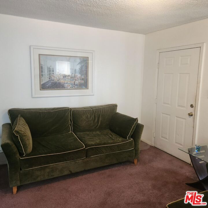 1436 W 90th Street