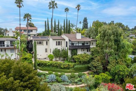2039 Micheltorena Street Los Angeles CA 90039