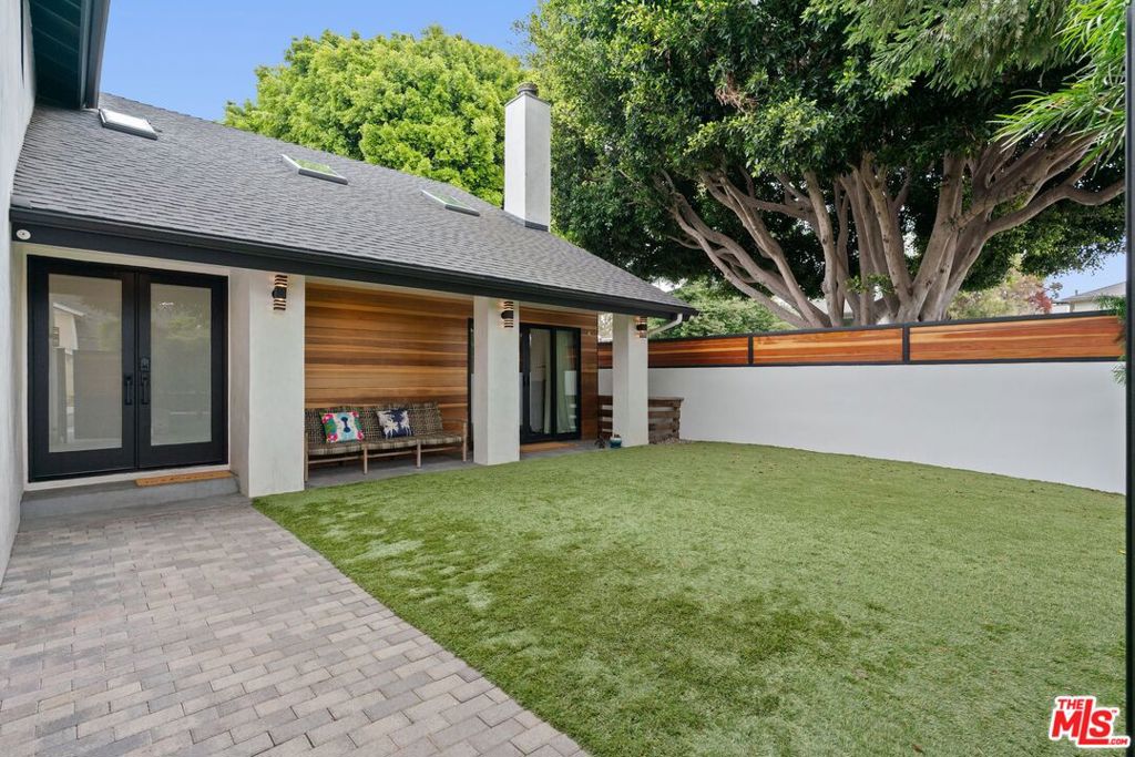 Properties 3 3134 Granville Avenue