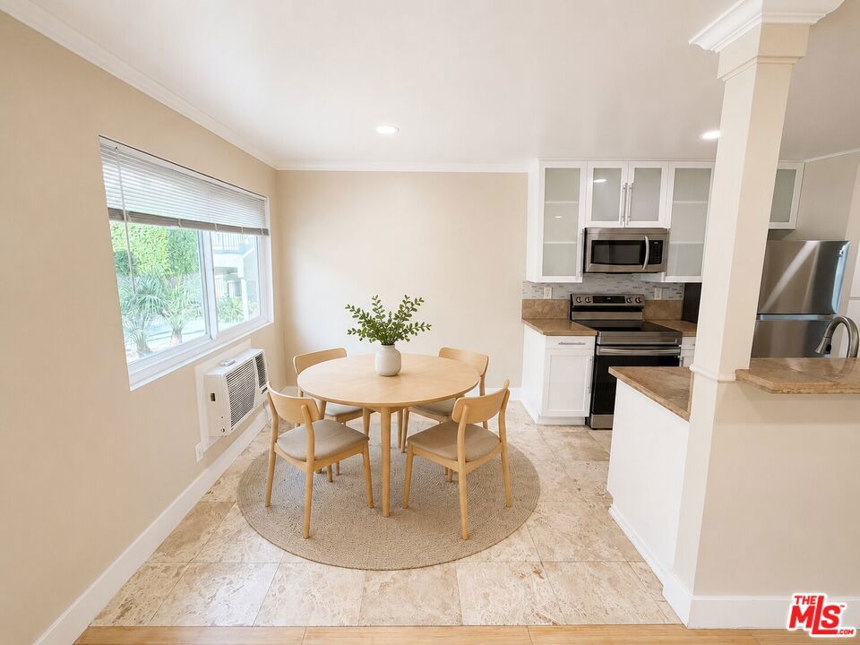 2884 Sawtelle Boulevard 114