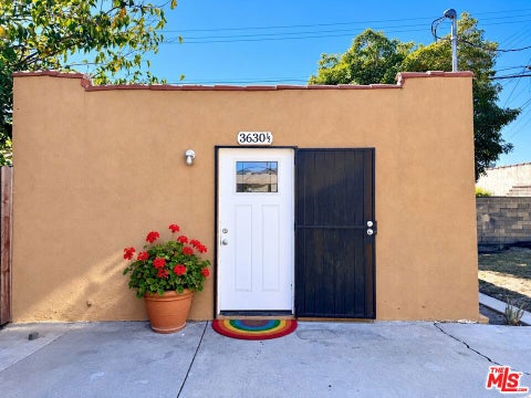 Photo of 3630 W 60th Street #3630 1/2, Los Angeles, CA 90043 (MLS # 26101938)