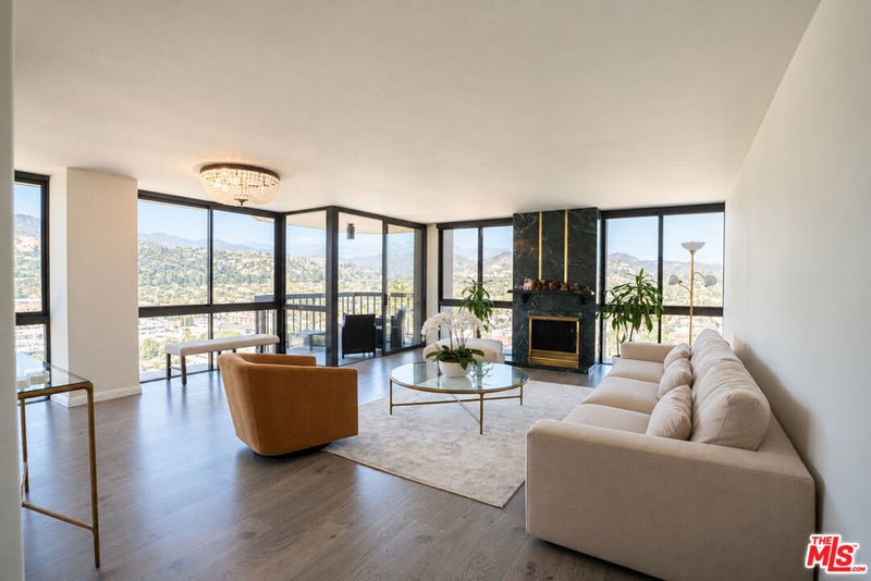 222 Monterey Road 1306
