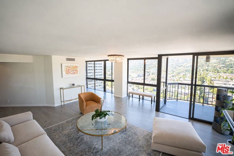 222 Monterey Road 1306