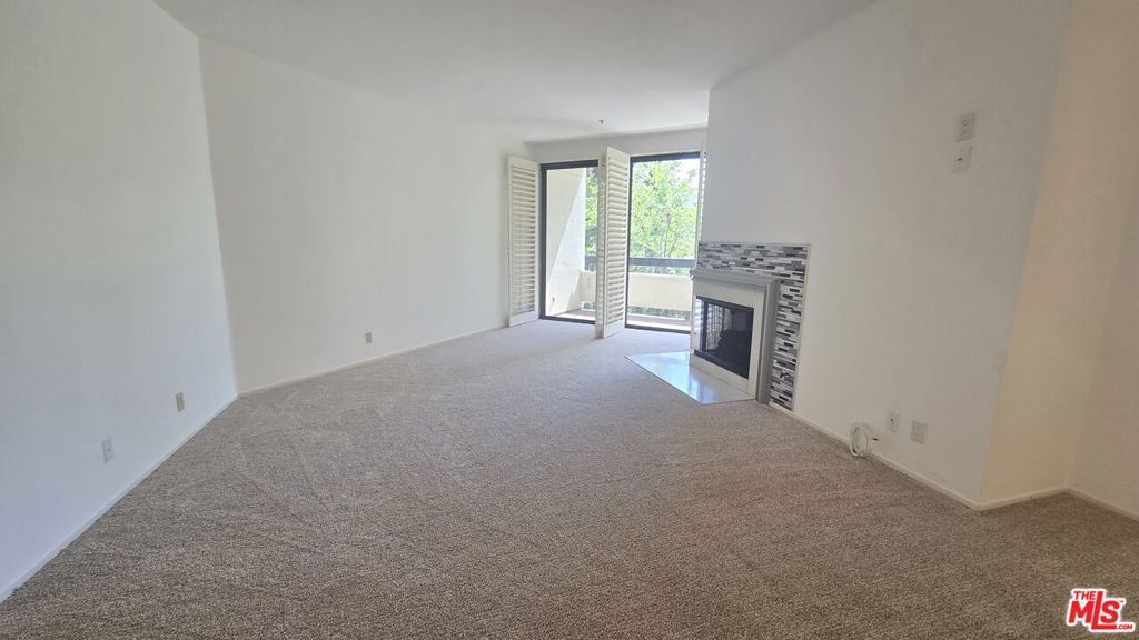 2131 Century Park Lane 212