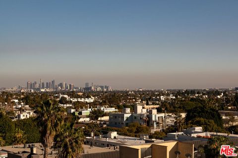 8401 Fountain Avenue 12 West Hollywood CA 90069