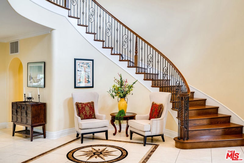 5966 ABERNATHY Drive