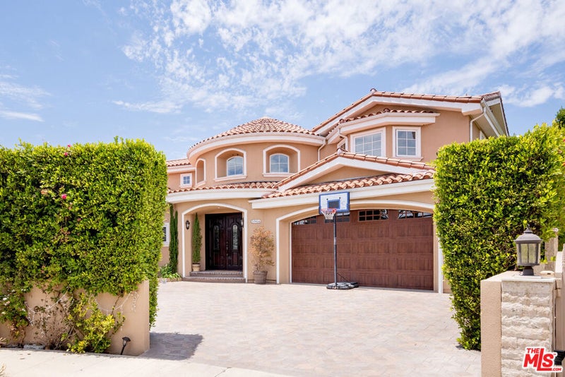 5966 ABERNATHY Drive