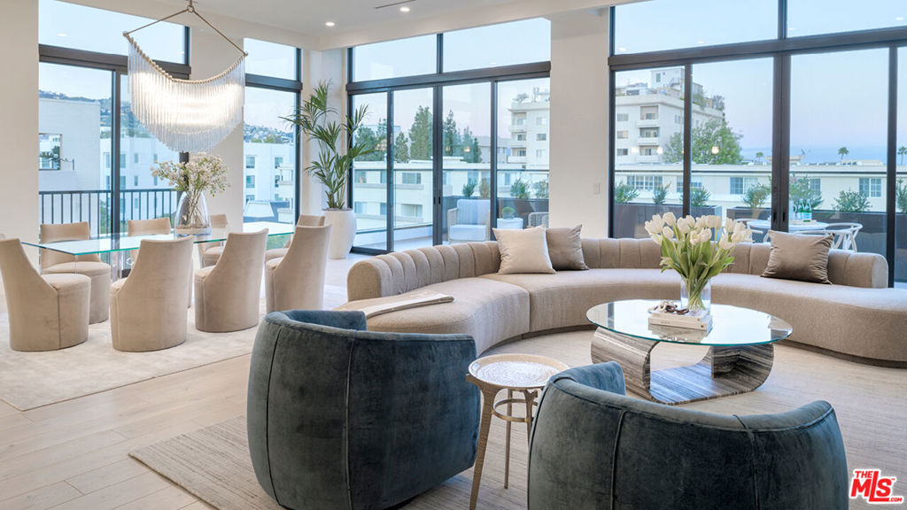 425 N Palm Drive 503