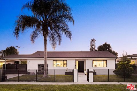 6151 Atoll Avenue Valley Glen CA 91401