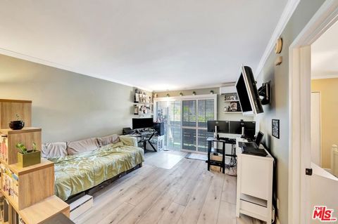 320 S Ardmore Avenue 236 Los Angeles CA 90020