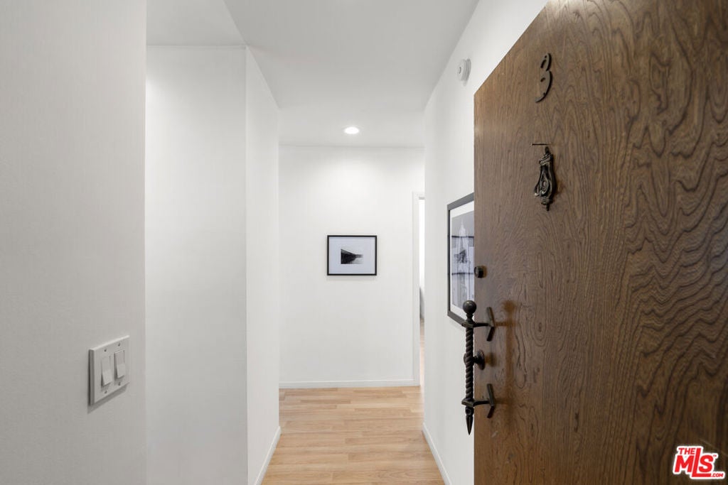 100 S Venice Boulevard 3