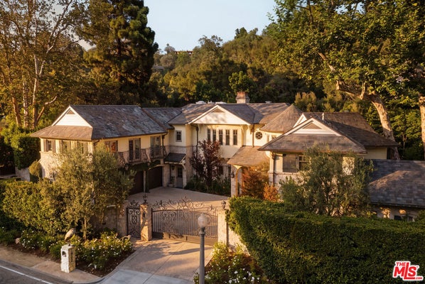 1900 MANDEVILLE CANYON RD, LOS ANGELES, CA 90049 - Image e5a9c2da345ebcfc943da0b07fb85659/1086826219