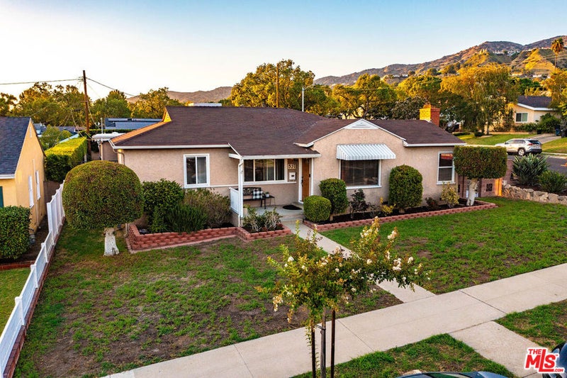 537 Stanford Road