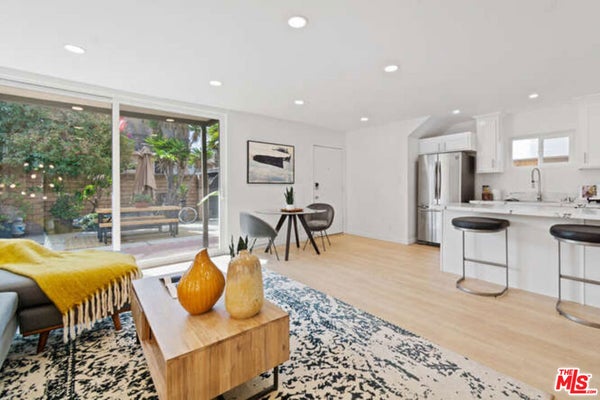 41 29TH AVE APT 1, VENICE, CA 90291 - Image e6214023cce2b510ca687ca1842254a6/1340219734