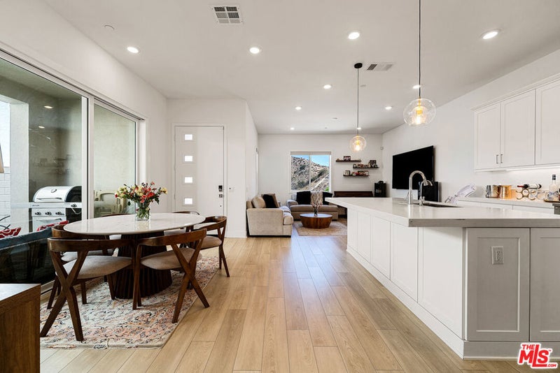 27124 Skyland Way
