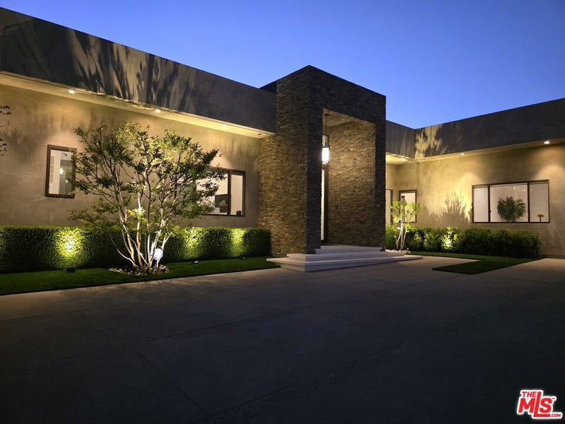 16167 Royal Oak Road