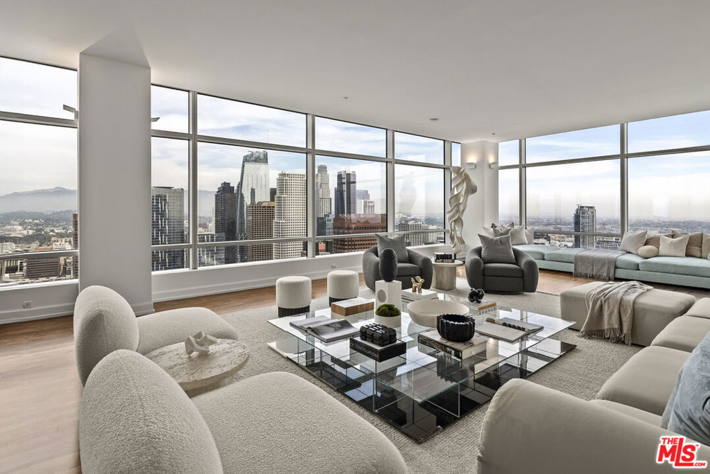 900 W Olympic Boulevard 47G