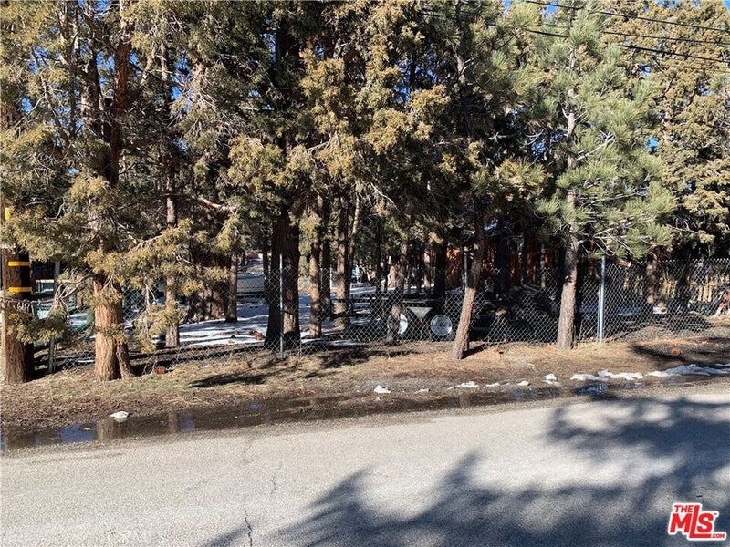 0 E Mountain View Boulevard