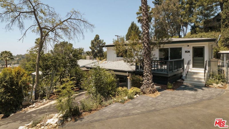 963 Pine Grove Avenue