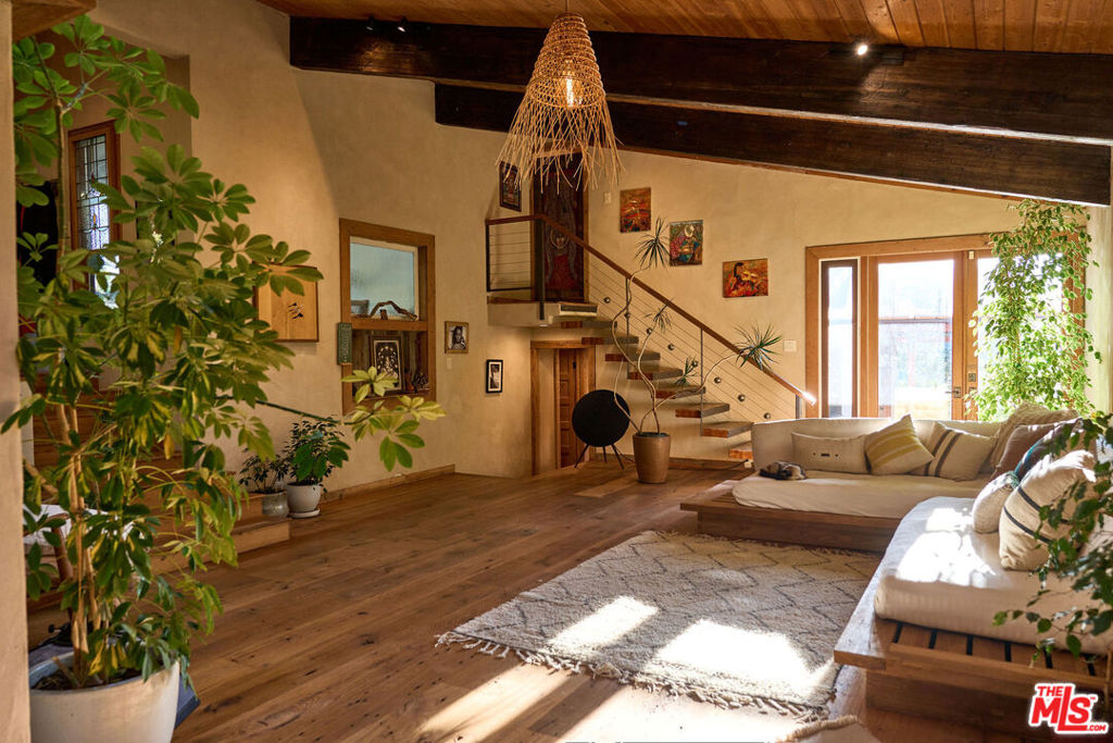 22068 Topanga School Road