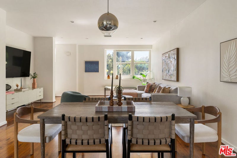 3931 Eagle Rock Boulevard 36