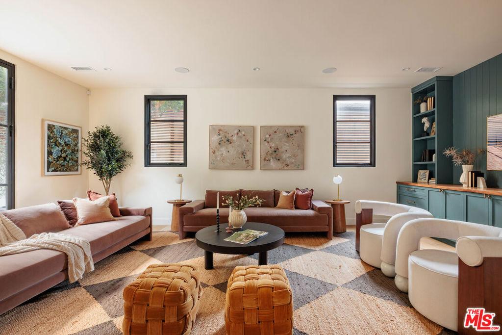 1937 N Beverly Drive